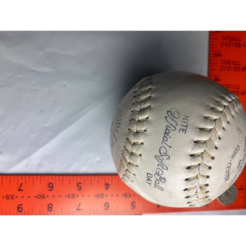 Vintage Dudley SB12L Nite & Day Official 12" Cork Center Softball USA